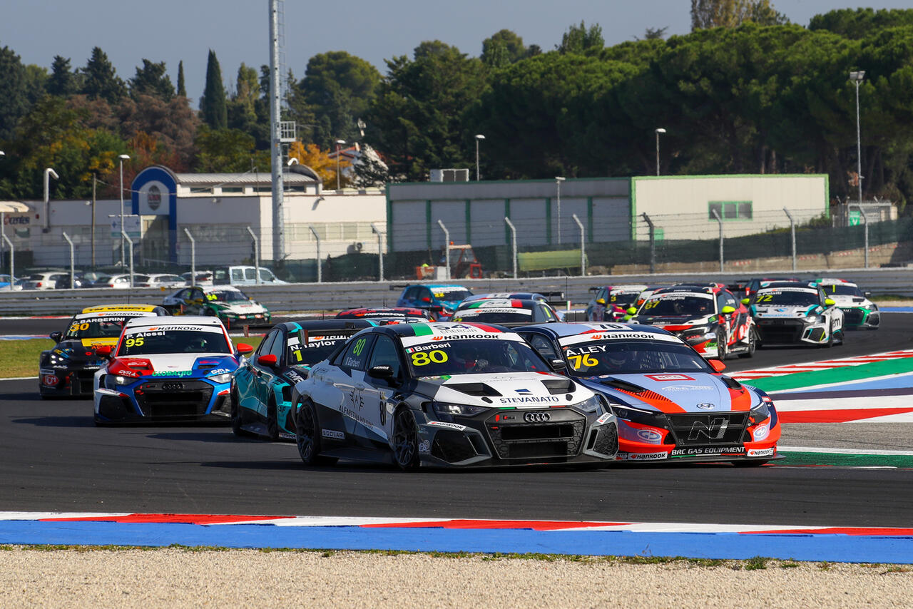Il TCR Italy in azione a Misano