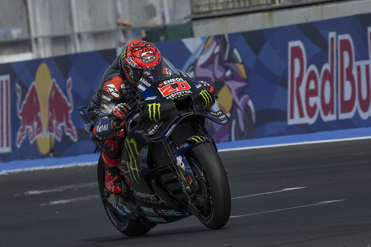 Fabio Quartararo in azione nel gran premio di San Marino 2025