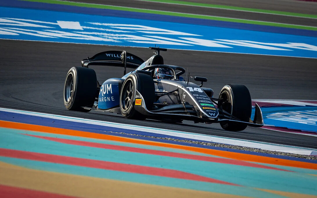 Victor Martins, vincitore feature race f2 qatar 2025