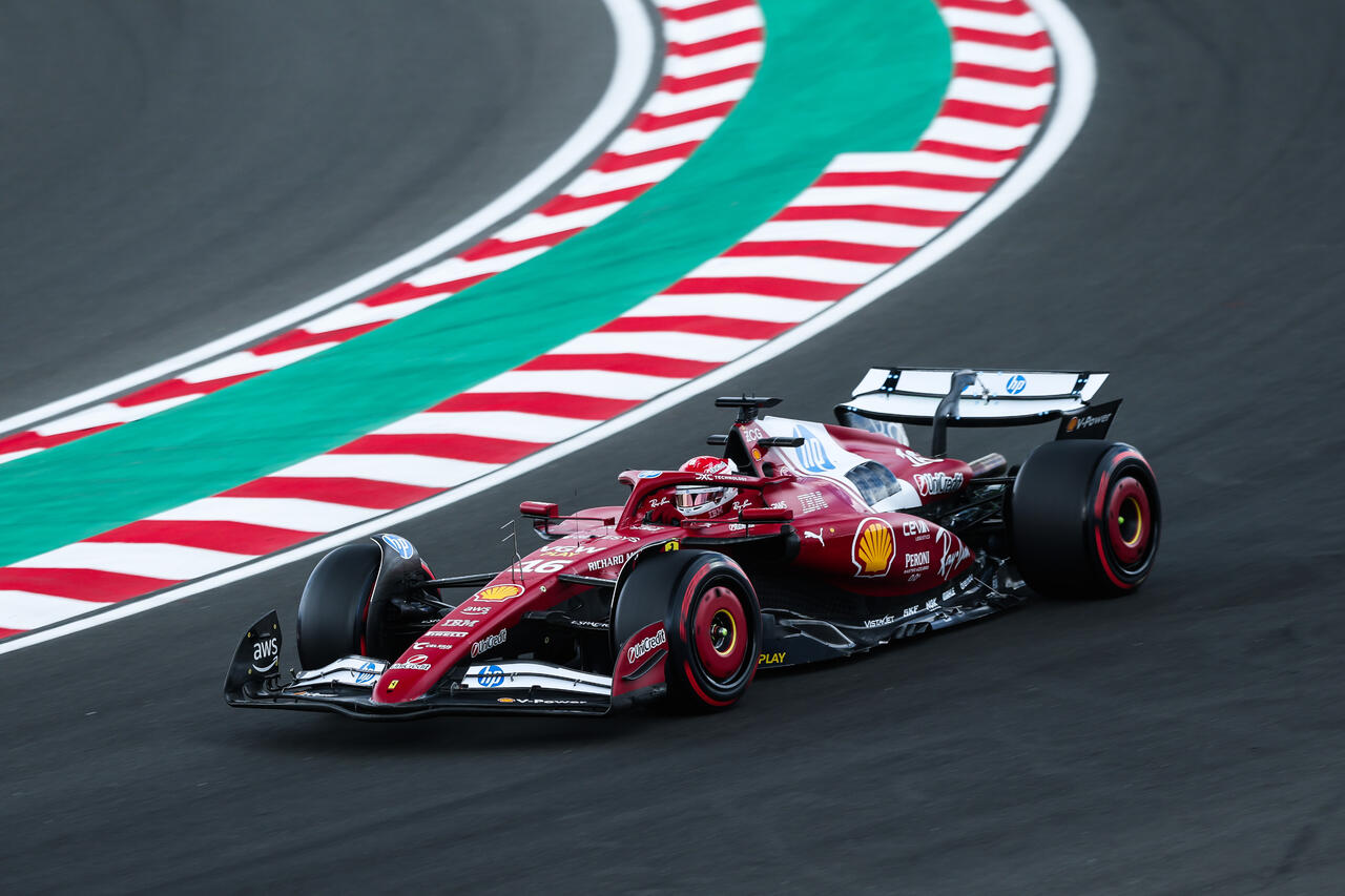 Charles Leclerc in azione durante il GP Ungheria