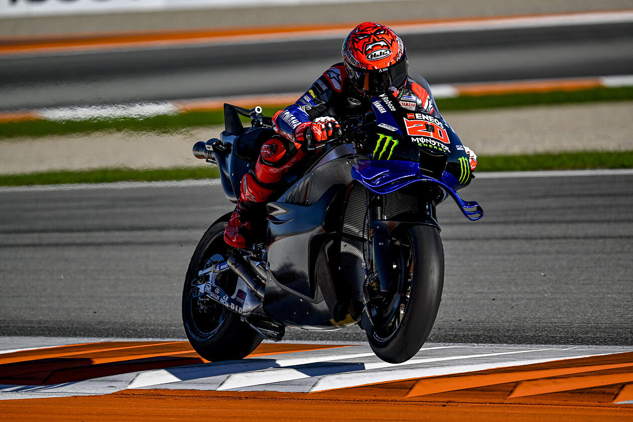 Quartararo Yamaha 2026 Test Valencia MotoGP 2025