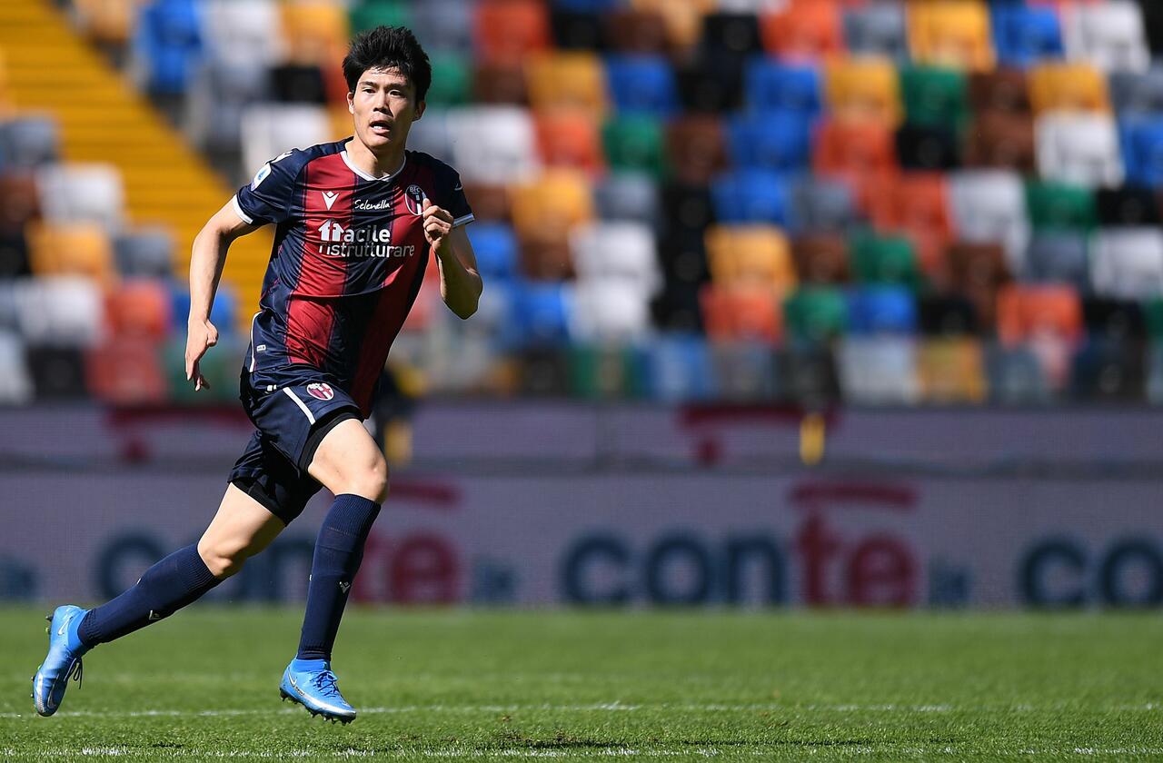 Takehiro Tomiyasu (Photo by Alessandro Sabattini/Getty Images Via OneFootball)