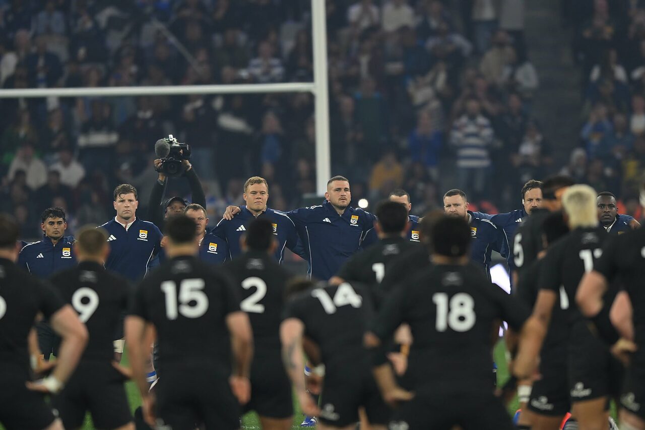 La haka All Blacks alla prima del tour Great Rivalry