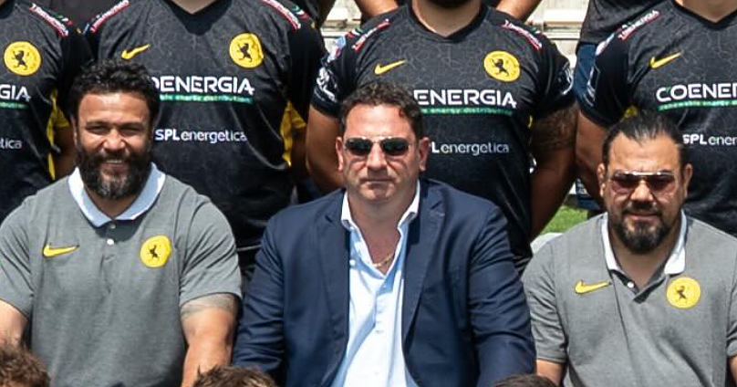 Al centro il Presidente Giulio Arletti, alla sua sinistra il DS Ulisse Gamboa