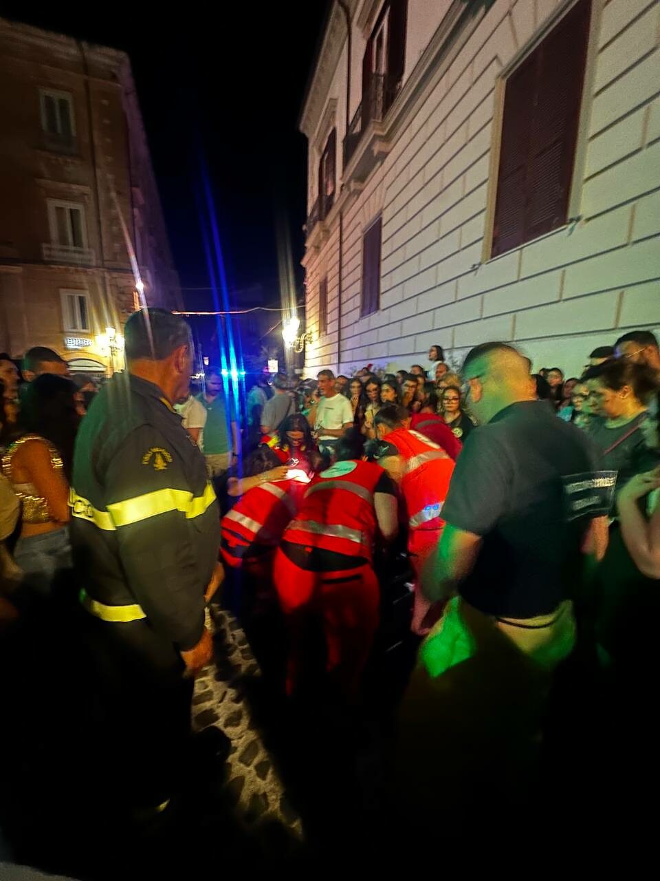 I soccorsi a lavoro