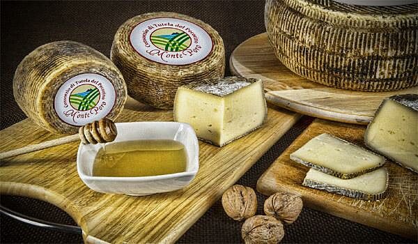 Il pecorino del Monte Poro