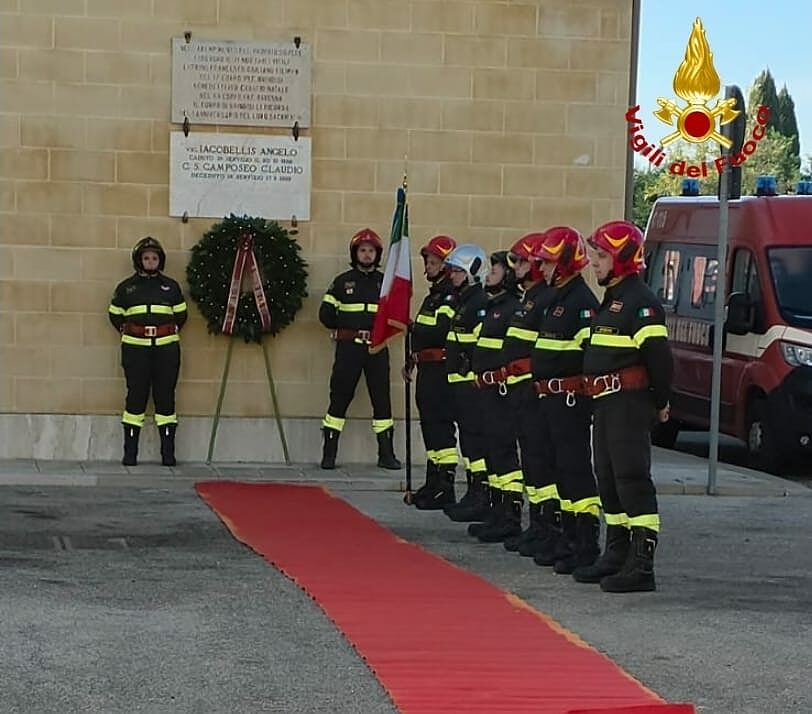 vigili del fuoco brindisi