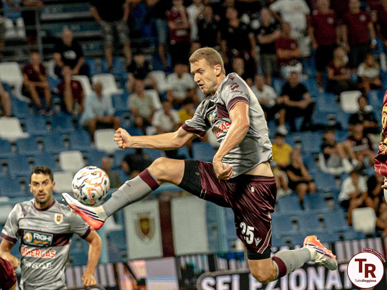 Reggiana, che colpo a Gubbio! Šipoš e Bonetti firmano il primo successo in campionato