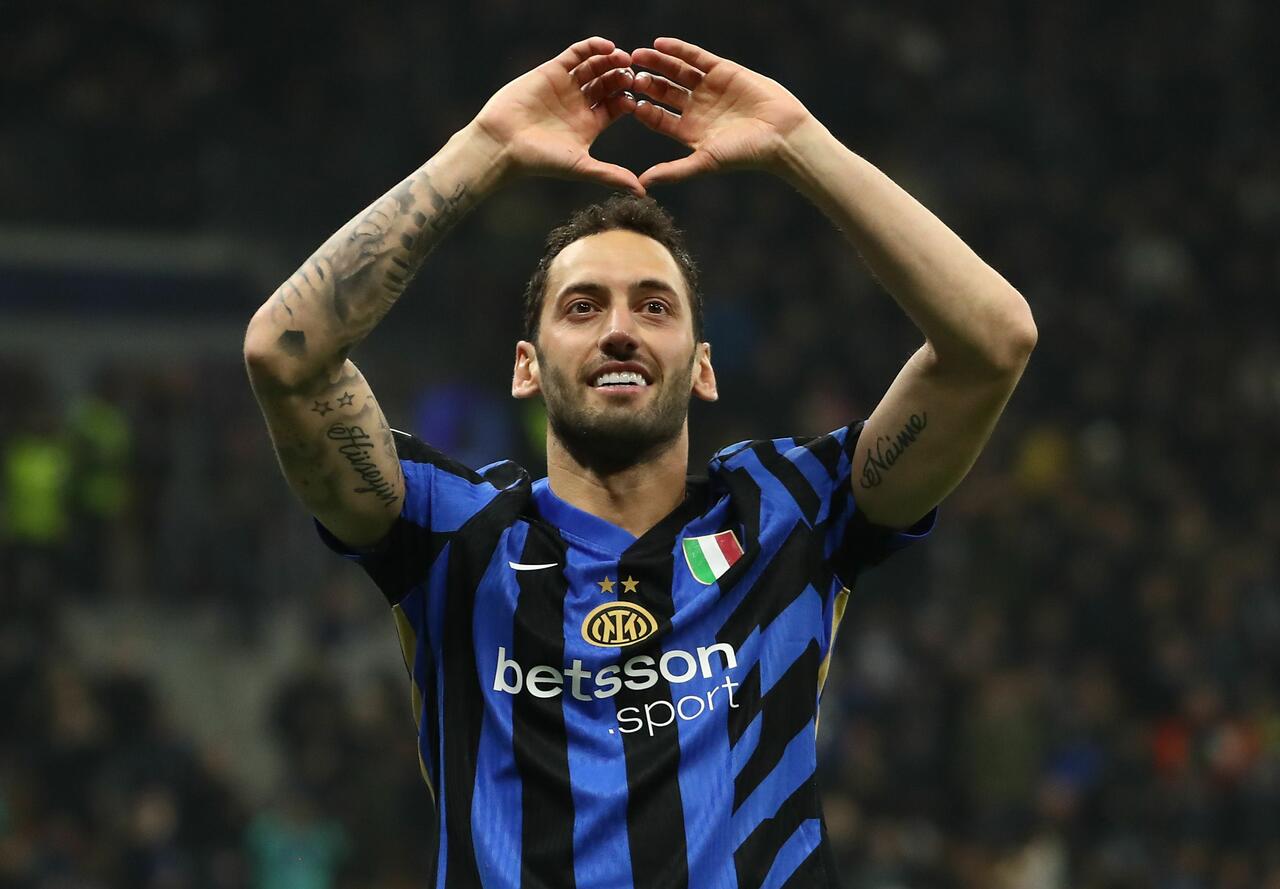 Hakan Calhanoglu