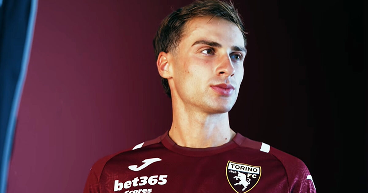 Gaetano Oristanio con la maglia del Torino nella stagione 2026-2027