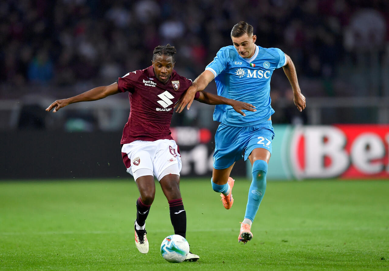 Torino Napoli, Tameze contro Lucca