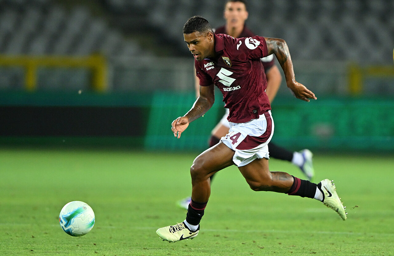 Tino Anjorin, infortunio all'anca