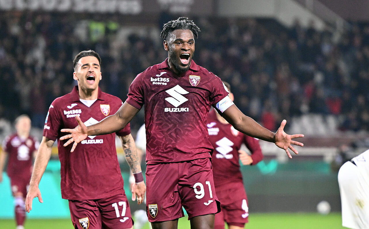 Duvan Zapata, è il calciatore del Torino più pagato