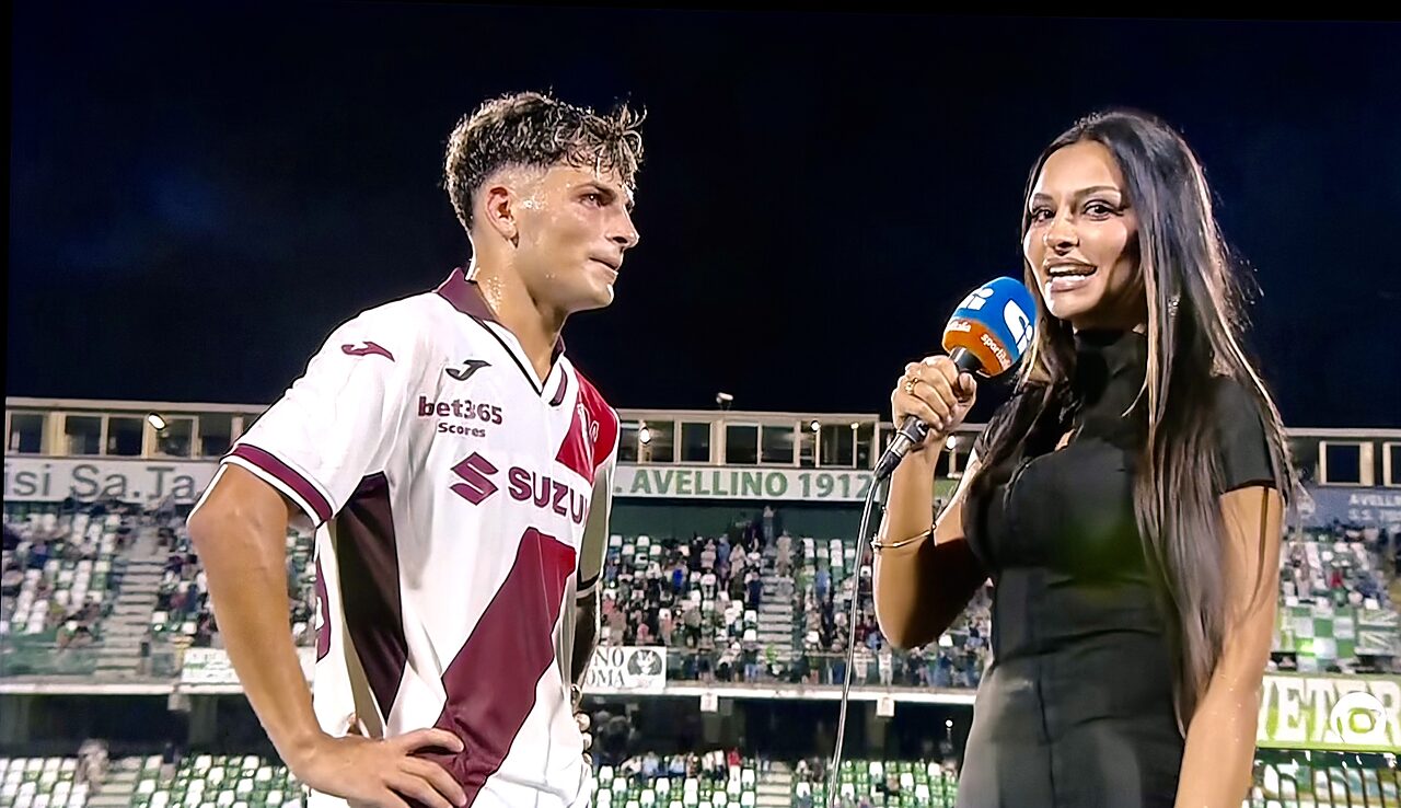 Andrea Luongo del Torino intervistato da Naomi Moschitta su Sportitalia