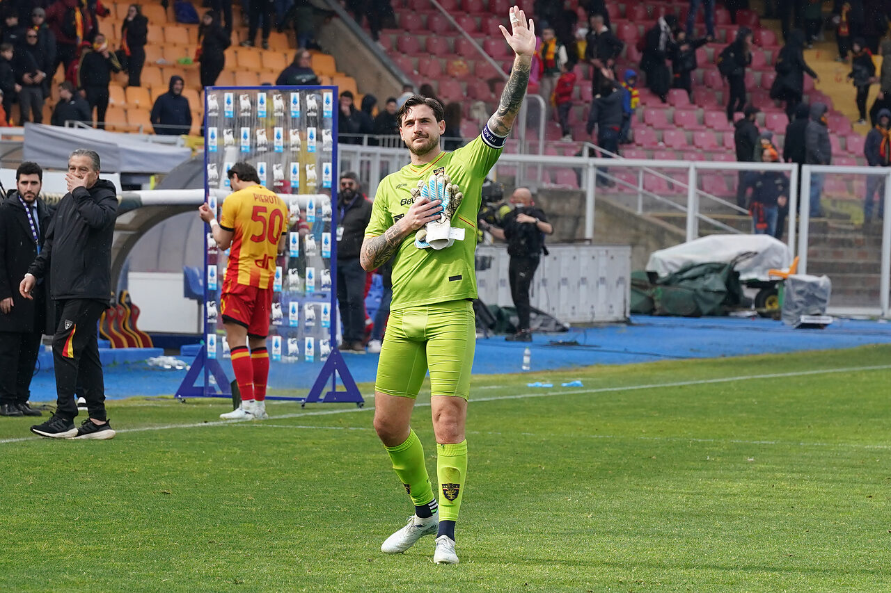 Calciomercato, il Torino segue Falcone del Lecce