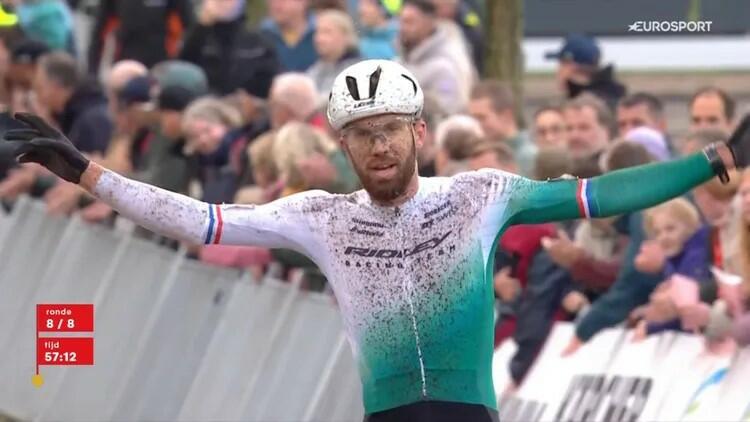 Joris Nieuwenhuis vince l'Exact Cross di Heerderstrand