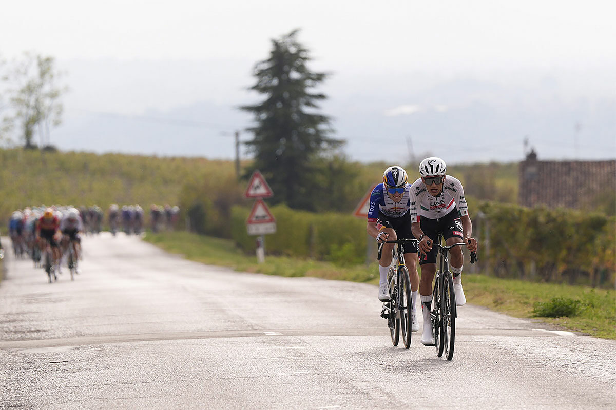 Isaac Del Toro e Finn Fisher-Black al Gran Piemonte 2026 © RCS Sport