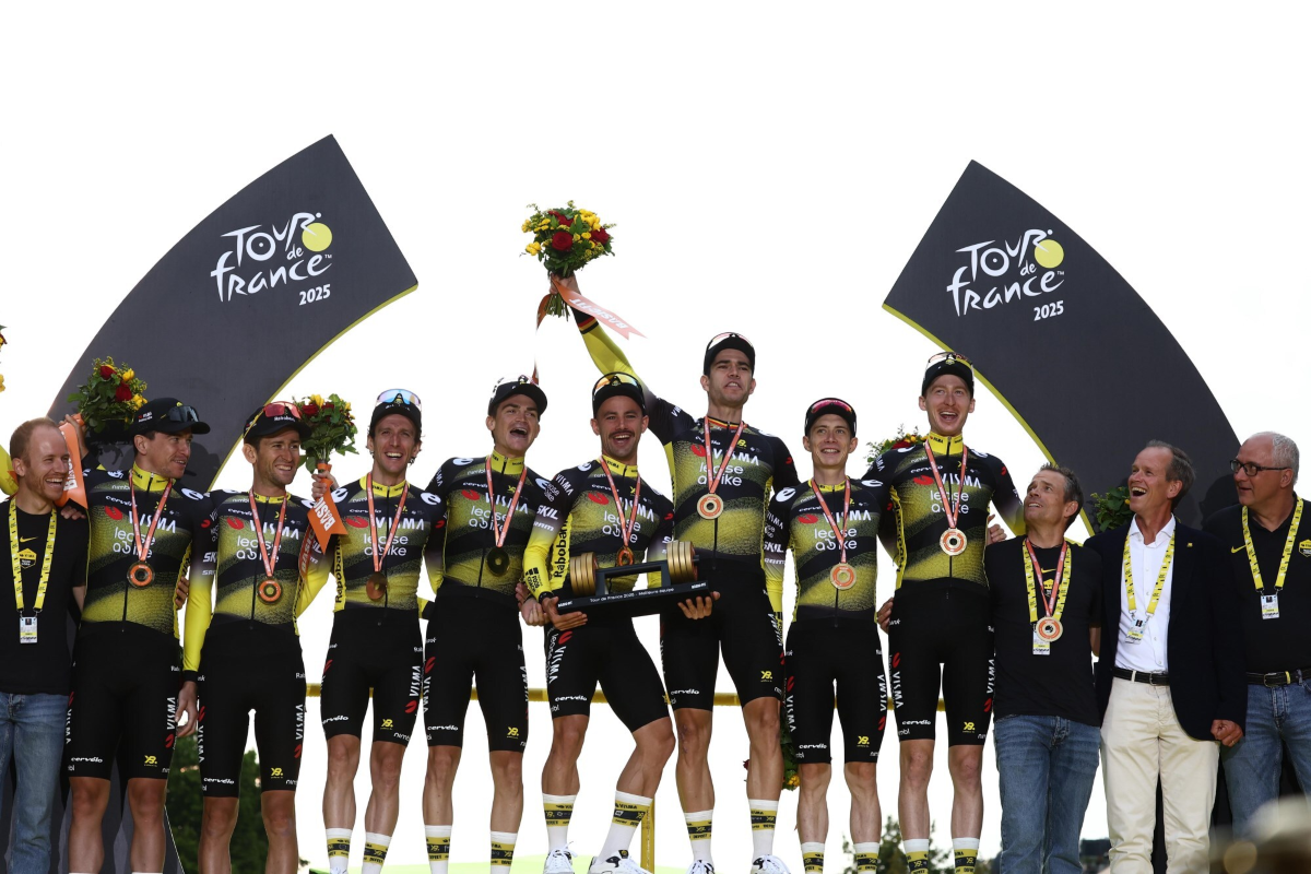 La Visma Lease a Bike sul podio della classifica a squadre ©Team Visma Lease a Bike