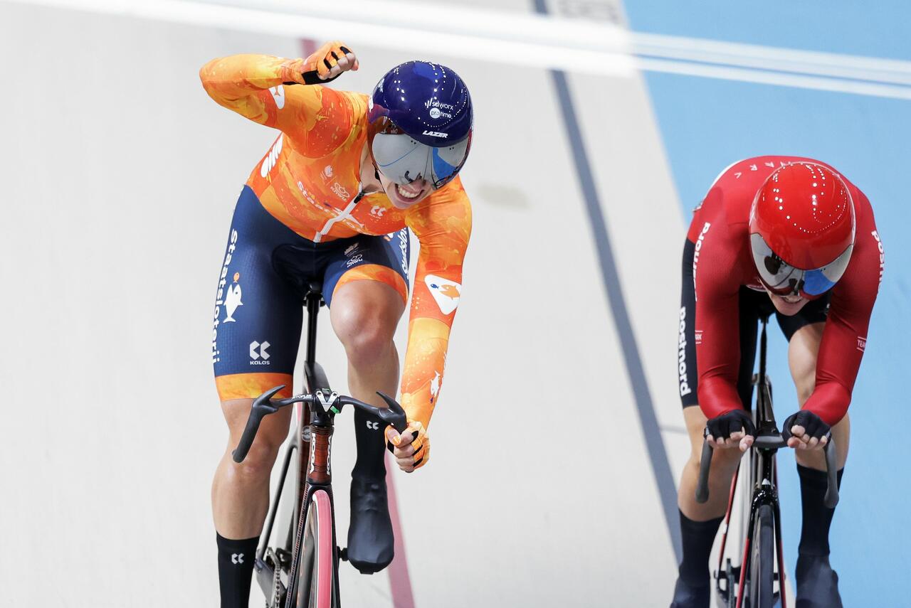 Mondiali su pista 2025: Lorena Wiebes festeggia il primo dei tre ori neerlandesi nella prima giornata ©SWpix