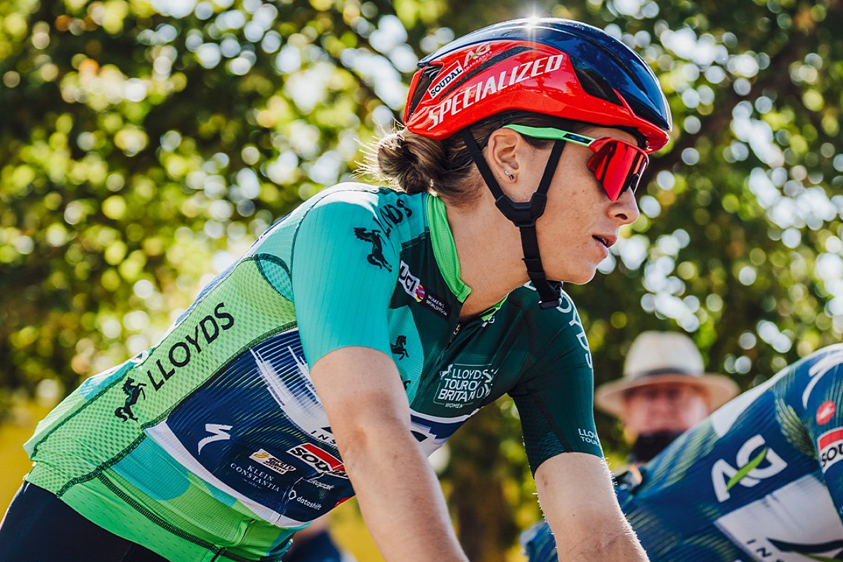 Kim Le Court in maglia di leader al Tour of Britain ©AG Insurance-Soudal