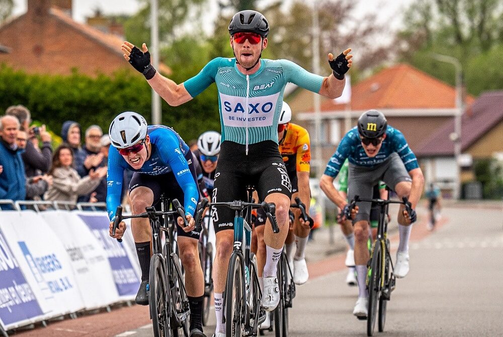 David Dekker vince l'Omloop van de Braakman