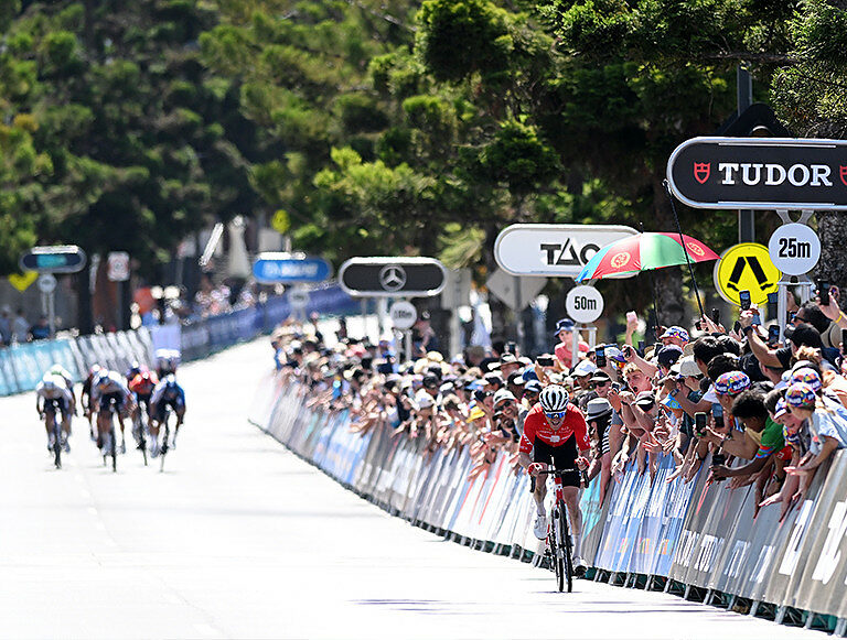 La vittoria di Mauro Schmid nell'edizione 2025 ©Mapei Cadel Evans Ocean Road Race
