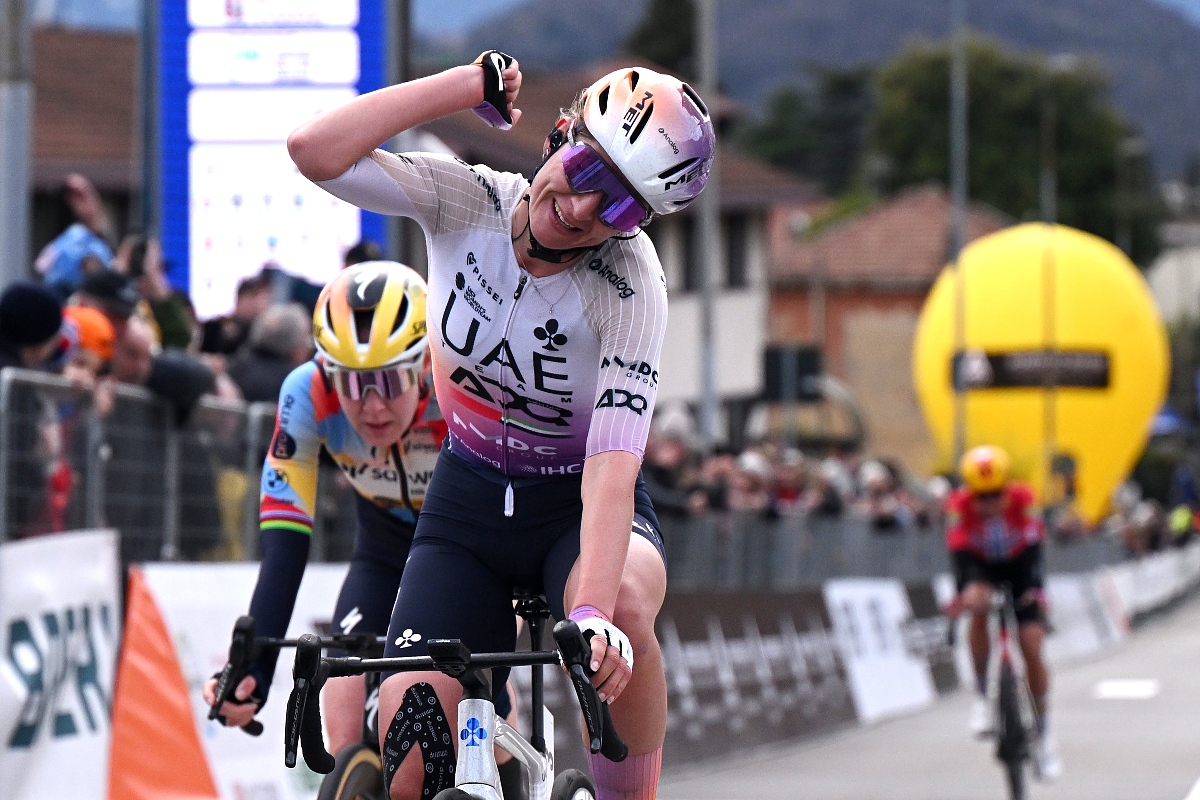 Karlijn Swinkels vince il Trofeo Binda ©UCI WWT (Foto Getty)