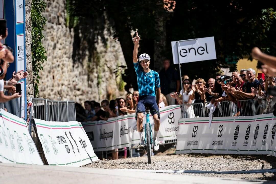 Mattia Gaffuri vincitore del Campionato Italiano Gravel 2025 © via IG @mattia.gaffuri