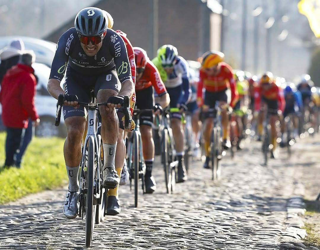 Matteo Moschetti alla Roubaix 2024 ©Sprint Cycling