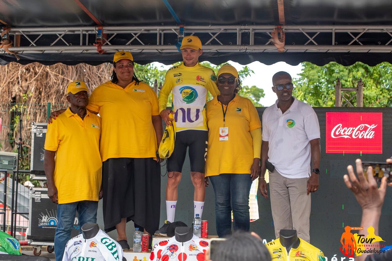 Camilo Ardila in maglia gialla al Tour de la Guadeloupe