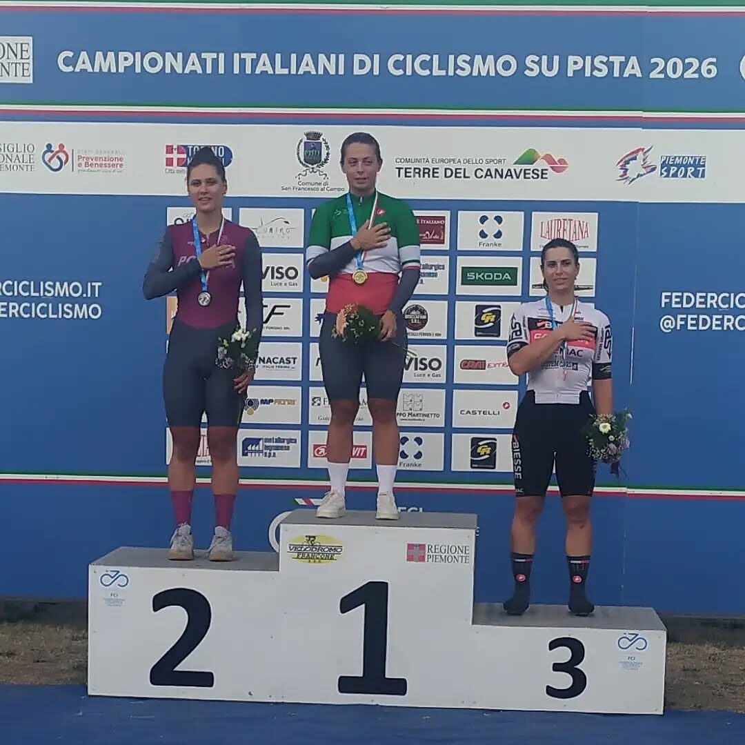 Miriam Vece (Fiamme Oro), vince la velocità individuale davanti alla compagna di squadra Matilde Cenci e a Elena Bissolati (Biesse-Carrera-Premac) ©Velodromo Francone via Fb