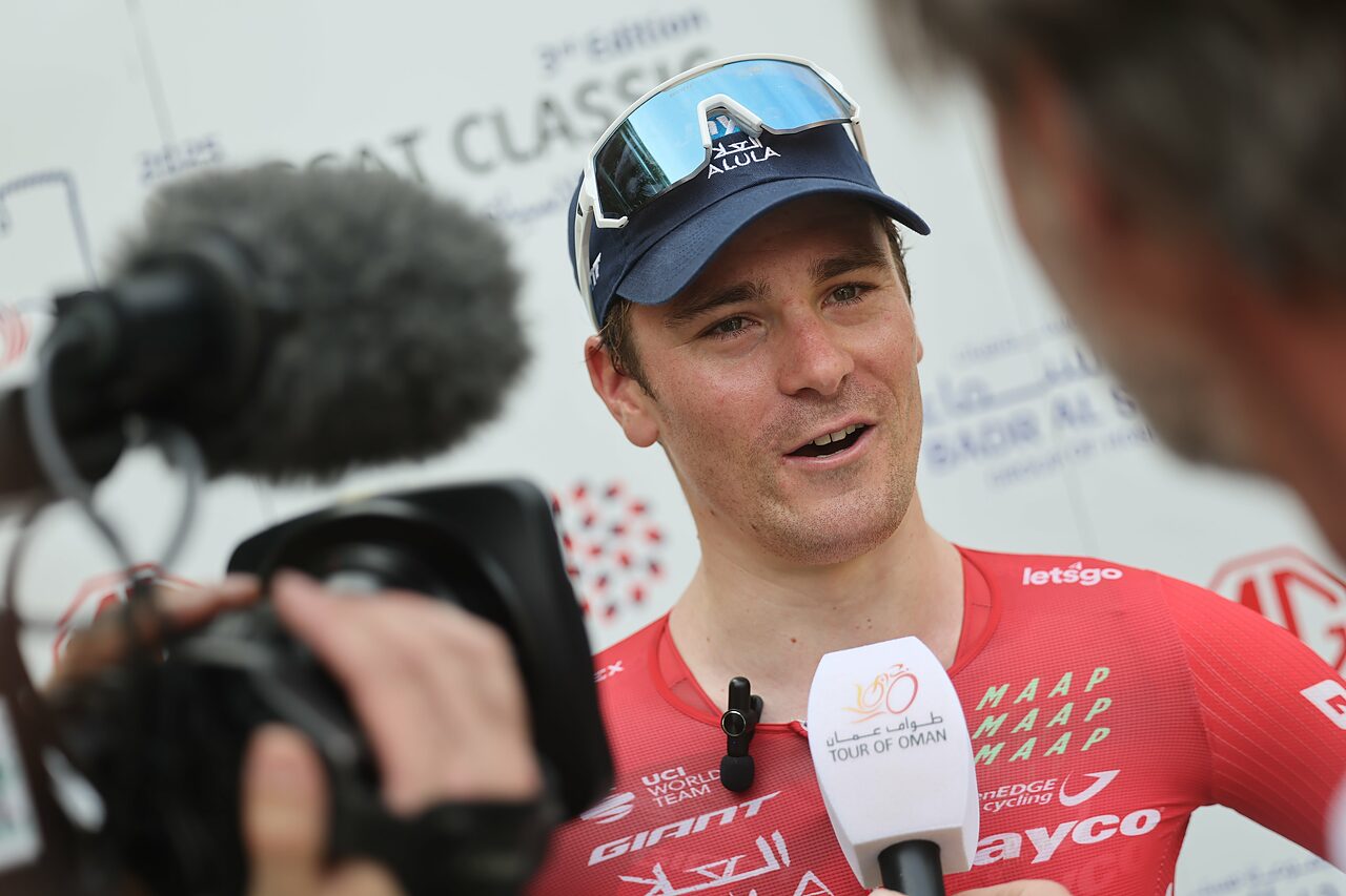 Mauro Schmid, intervistato dopo la vittoria alla Muscat Classic 2026