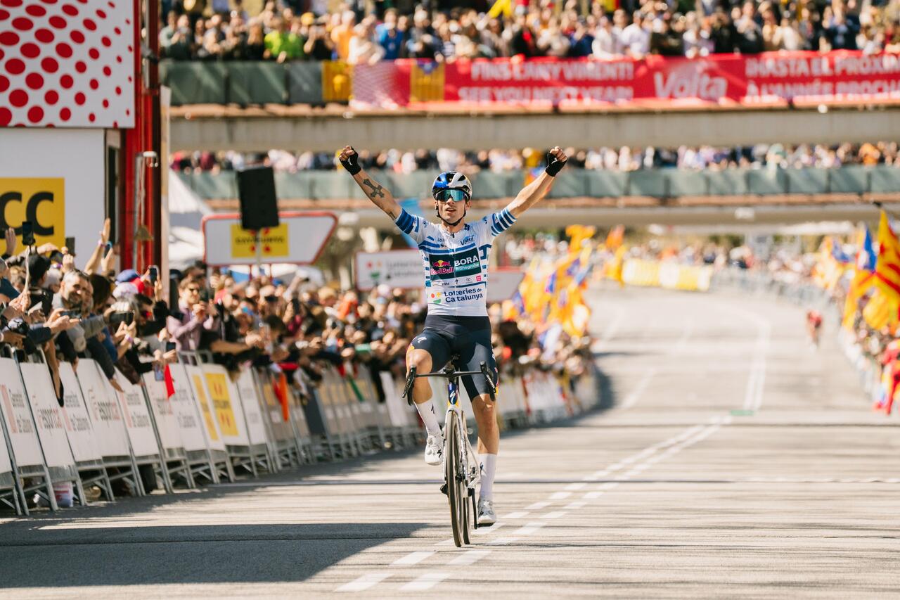 Primož Roglič vince l'ultima tappa e la classifica generale della Volta Ciclista a Catalunya 2025 © Volta a Catalunya via X