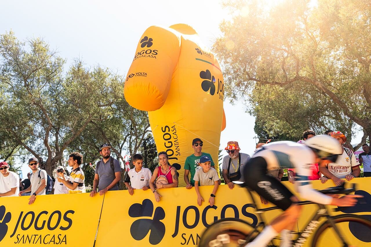 Volta Portugal, niente UAE: Campos vince a sorpresa a Sintra, Rui Oliveira quarto ma in maglia!