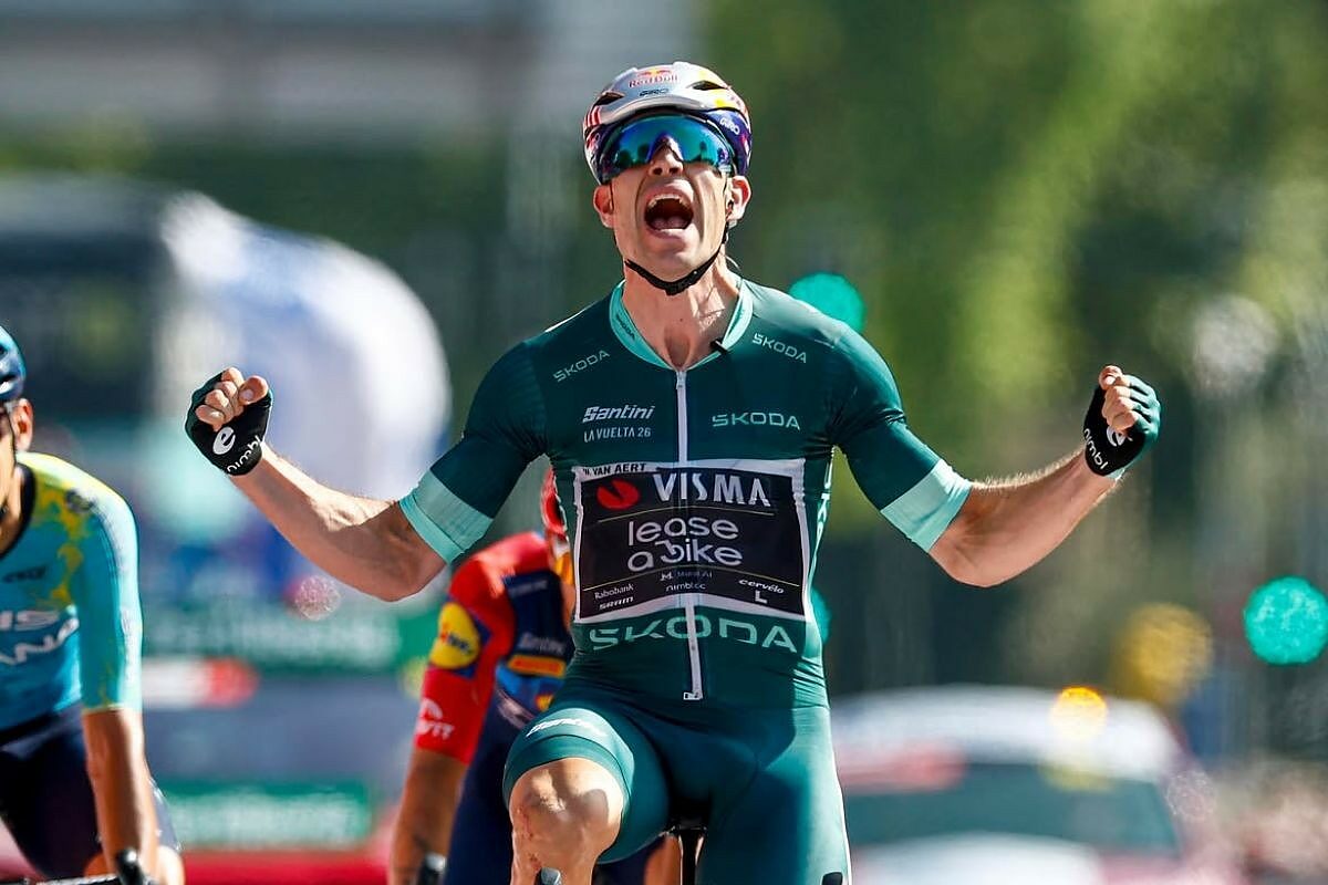 Van Aert vince a Córdoba la 15esima tappa della Vuelta 2026 ©Team Visma | Lease a Bike