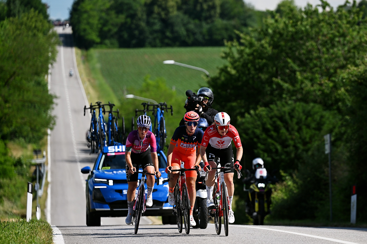 Jackson, Pavesi e Tonetti in fuga ©UCI WWT/Foto Getty