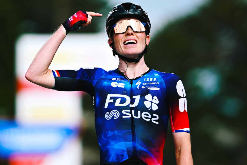 Demi Vollering vince a Lagunas de Neila ©FDJ-SUEZ