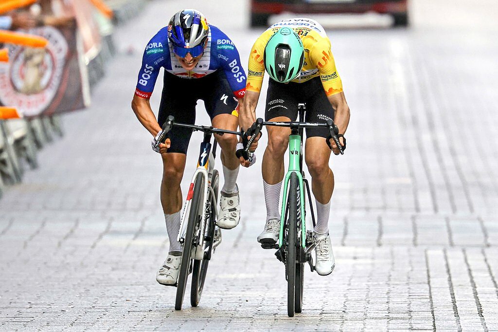 Il sorpasso di Paul Seixas, ai danni di Florian Lipowitz