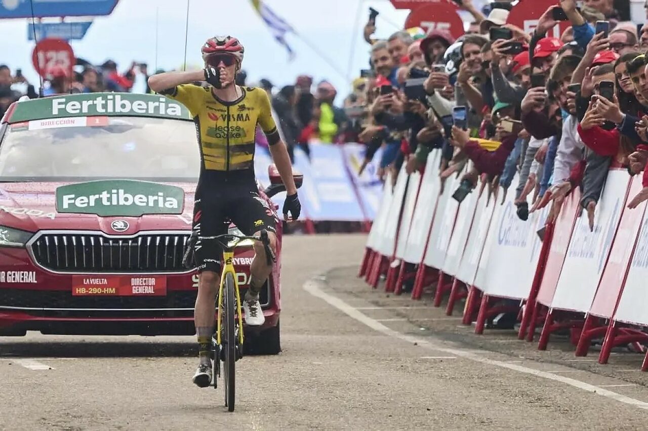 La Vuelta 2028 parte dalla Sardegna: stanziati 7,5 milioni per le prime tre tappe