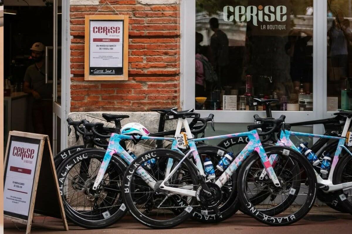 Le bici del team israeliano prodotte da Factor per il Tour de France 2025 ©Israel–Premier Tech via IG