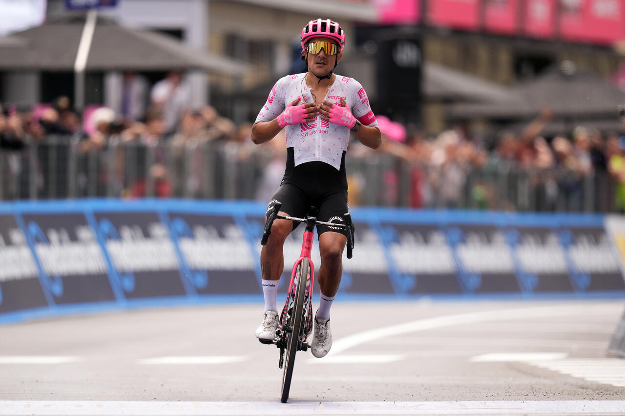 Richard Carapaz vince l'undicesima tappa del Giro d'Italia 2025 © Giro d'Italia / LaPresse