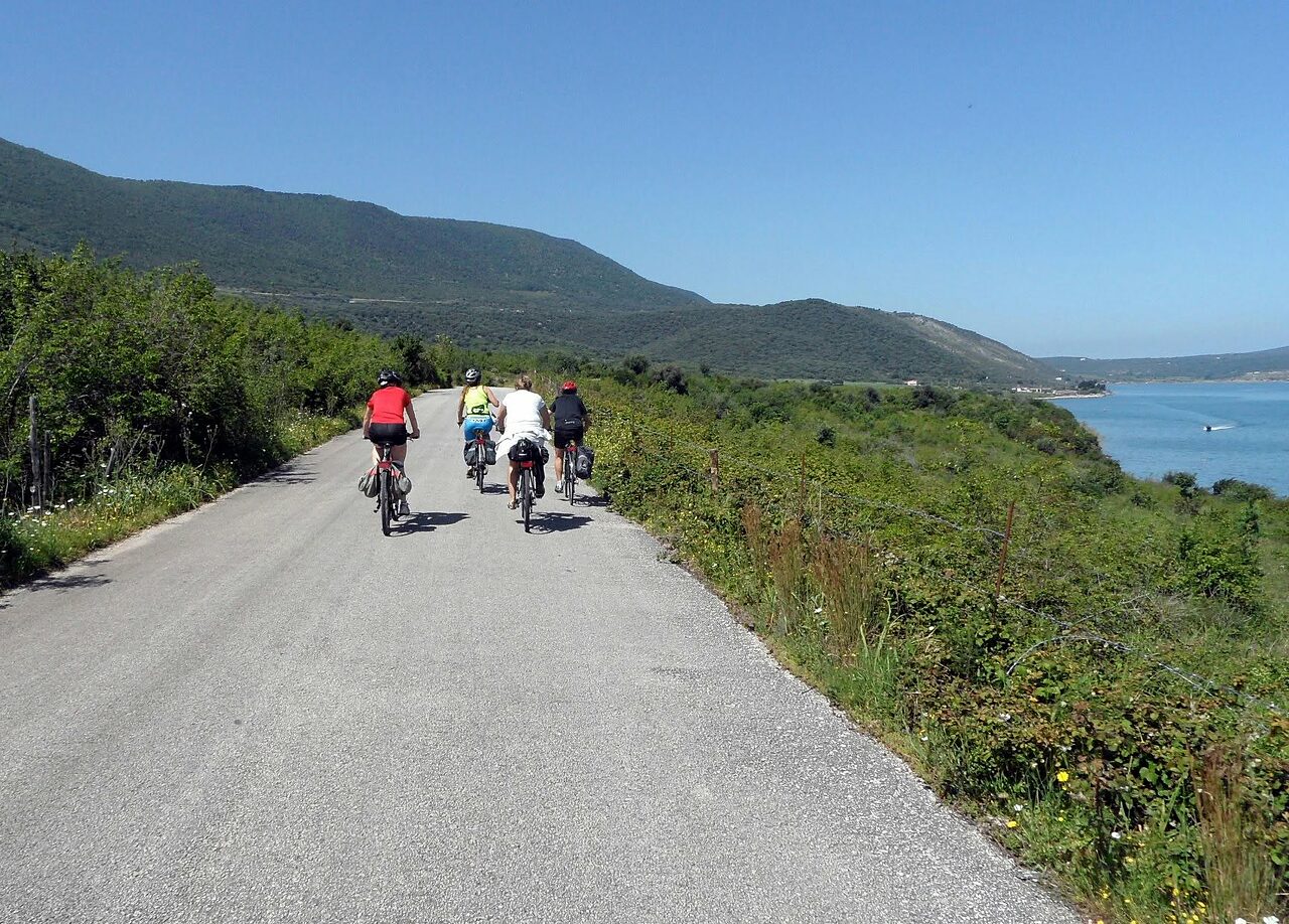 Asfalto o ghiaia? La superficie di una ciclovia conta più di quanto pensiamo