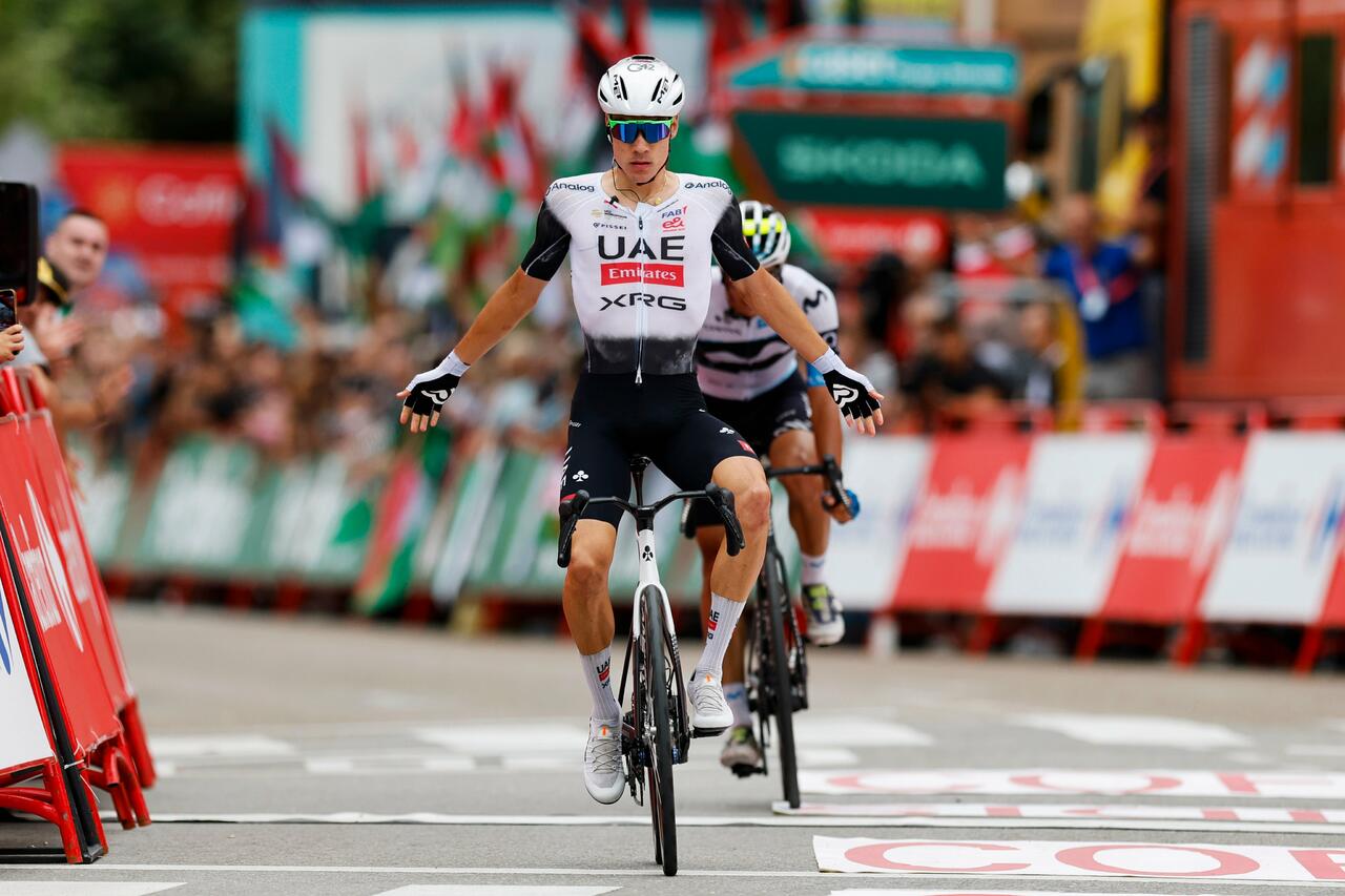 Juan Ayuso vince la dodicesima tappa della Vuelta a España 2025 ©SprintCycling