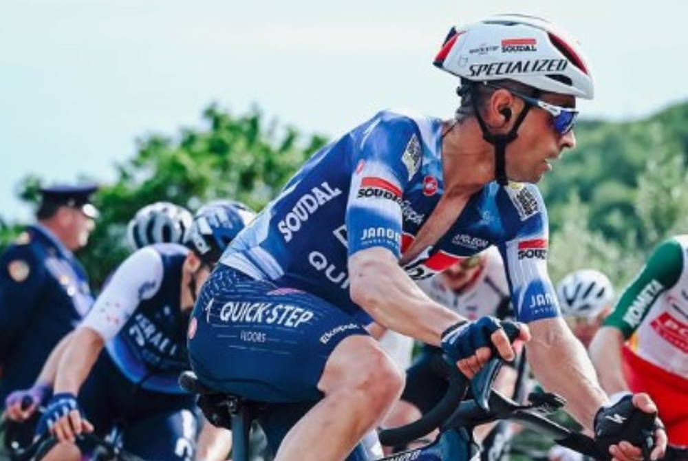 Landa nella prima tappa del Giro d'Italia 2025 (@soudalquickstepteam, via Instagram)