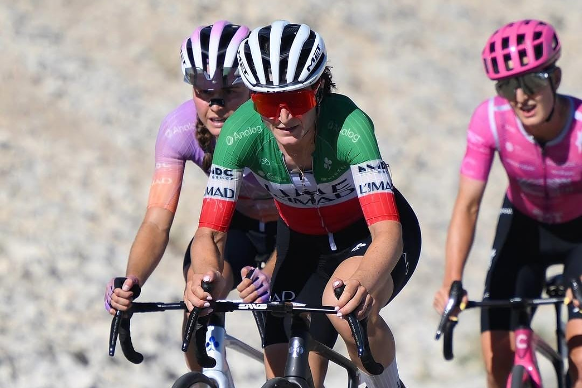 Longo Borghini all'inseguimento con Paula Blasi ©UAE Team L'IMAD