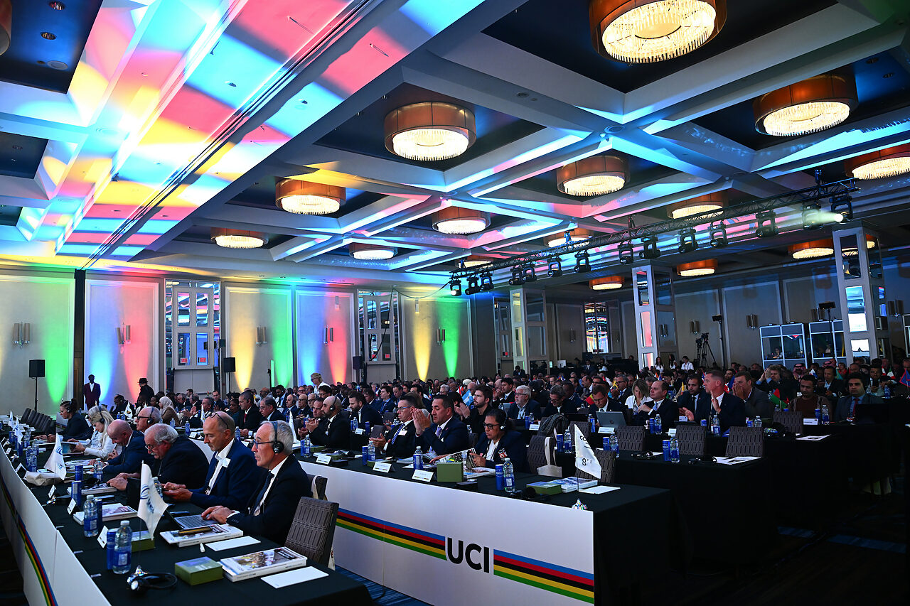Il congresso UCI che ha assegnato i Mondiali 2032 a Pune, in India