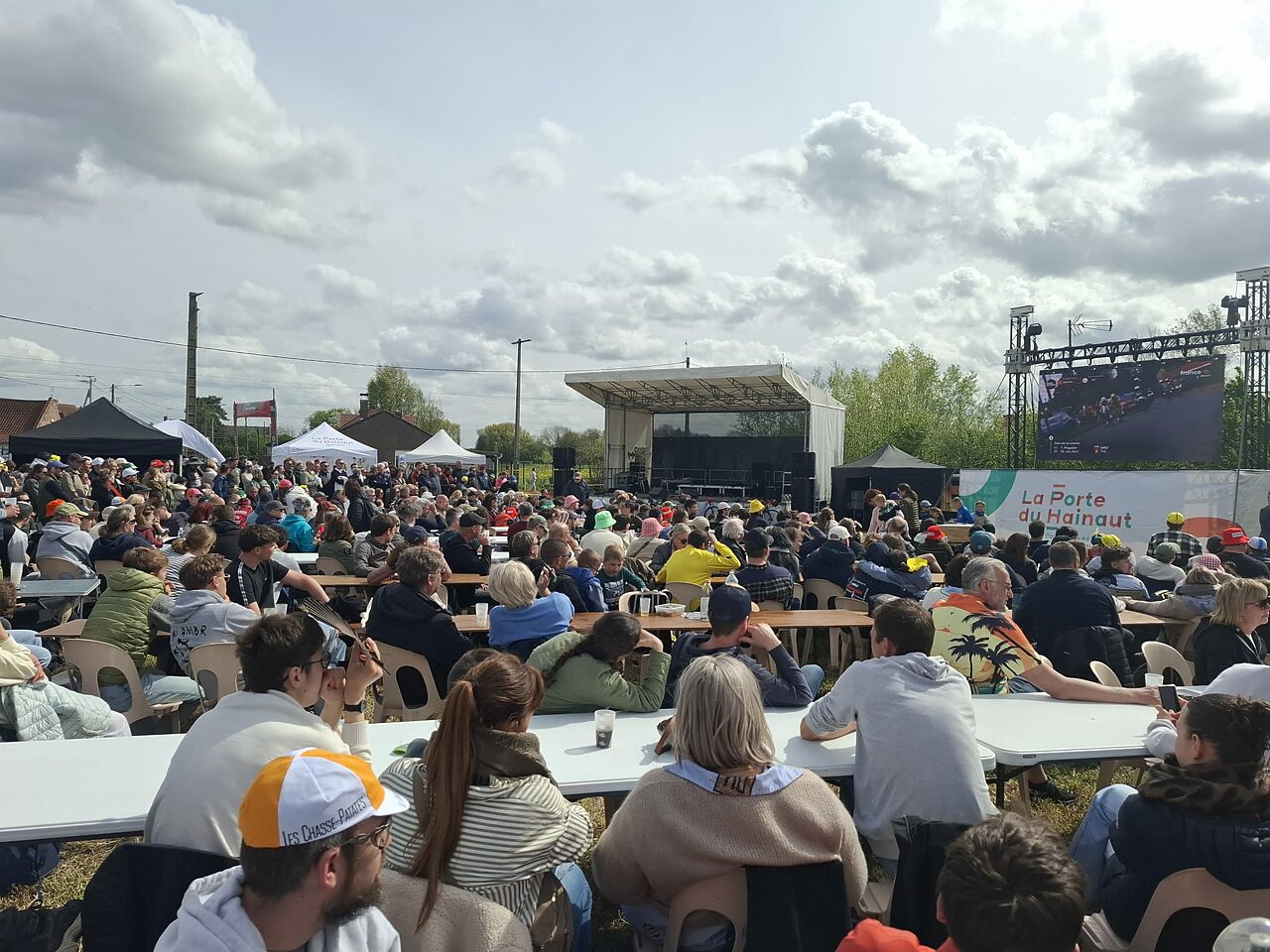 La fan Zone di Sars-et-Rosières © Umberto Bettarini