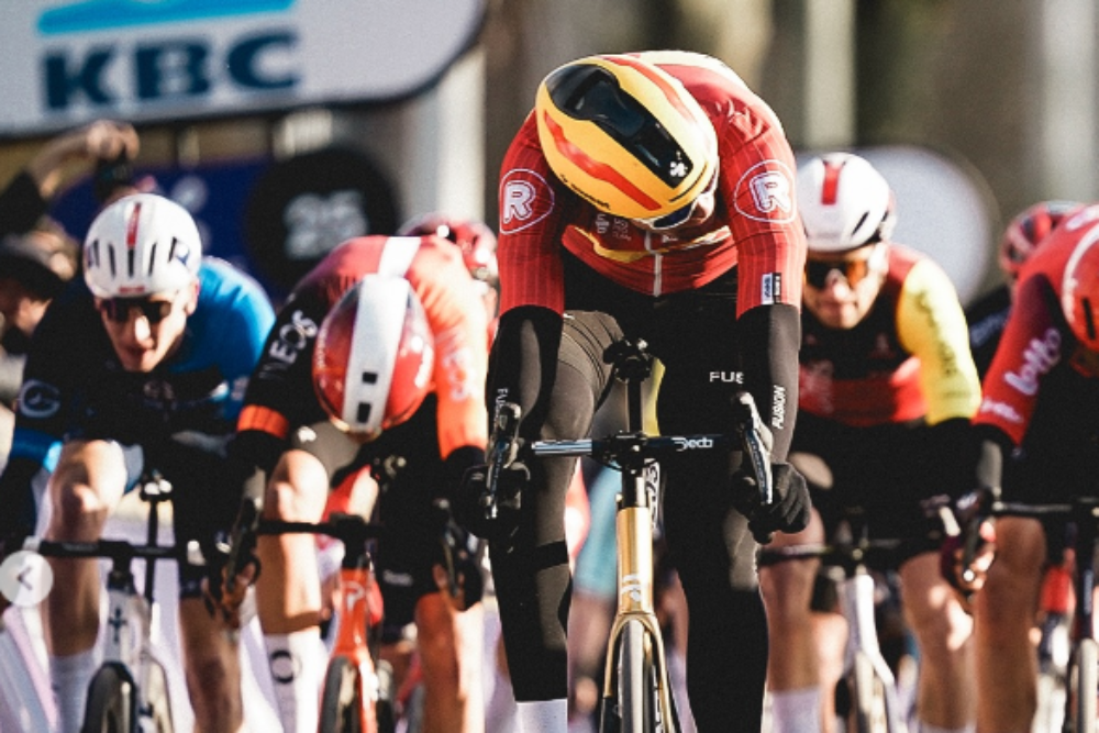 Søren Wærenskjold vince la Omloop Het Nieuwsblad 2026 ©Flanders Classic