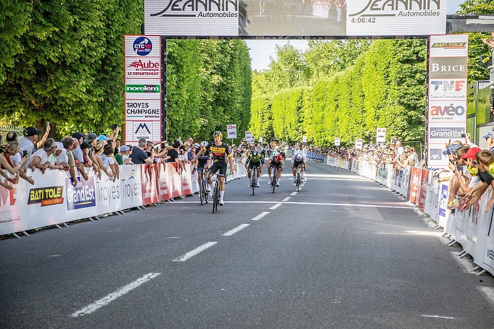 Silas Koech vince la Paris-Troyes