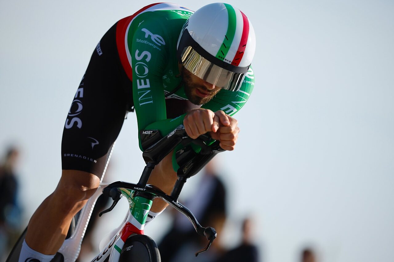 Filippo Ganna durante la cronometro di apertura della Tirreno Adriatico ©Federciclismo